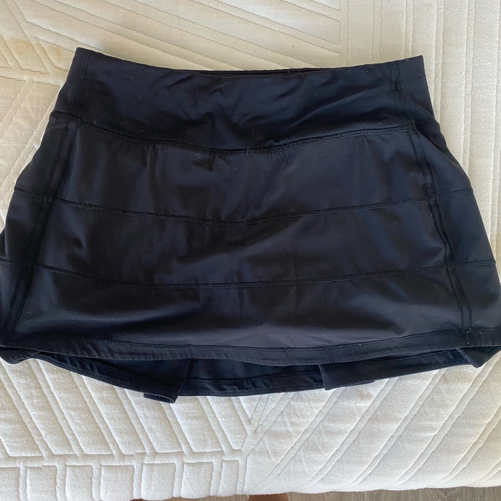 Lululemon Pace Rival Skirt in Black